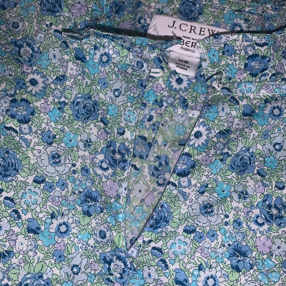 J.CREW Floral Blouse, Size XS. - Picture 3 of 3